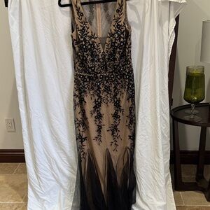 Aqua Elegant Black and Tan Dress